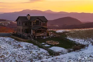 352 Great Sky Dr, Banner Elk, NC 28604 - Photo 3