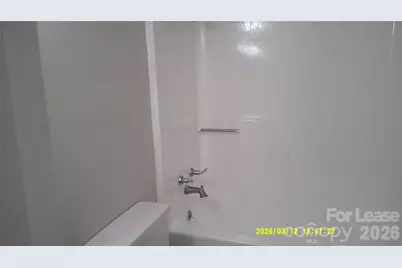 1324 7th Avenue SW, Hickory, NC 28602 - Photo 9