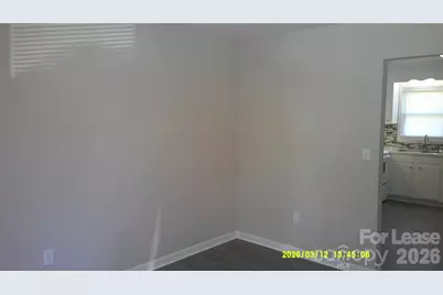 1324 7th Avenue SW, Hickory, NC 28602 - Photo 3