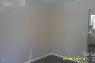 1324 7th Ave SW, Hickory, NC 28602 - Photo 3