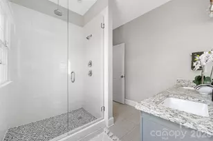 3605 Selwyn Farms Ln, Charlotte, NC 28209 - Photo 19