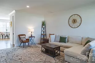 185 Goldenrod Cir, Salisbury, NC 28147 - Photo 5