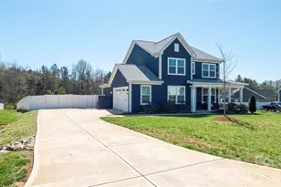 185 Goldenrod Cir, Salisbury, NC 28147 - Photo 3