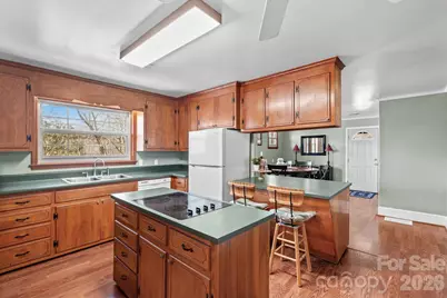 5075 Lakeview Drive, Salisbury, NC 28147 - Photo 17