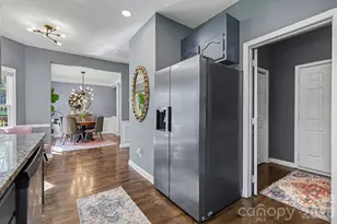 3100 Burkston Rd, Charlotte, NC 28269 - Photo 11