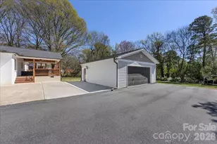 5018 Jackson Dr, Charlotte, NC 28269 - Photo 29