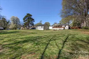 5018 Jackson Dr, Charlotte, NC 28269 - Photo 23