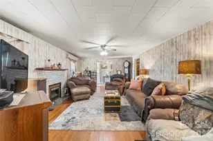 2706 Connelly Springs Rd, Granite Falls, NC 28630 - Photo 5