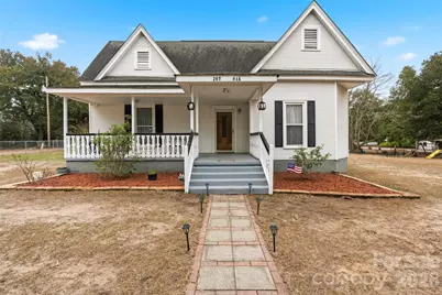 207 Oak Avenue, Hamlet, NC 28345 - Photo 1