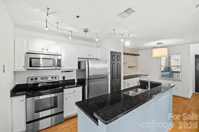 501 Olmsted Park Place #E, Charlotte, NC 28203 - Photo 13