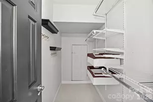 501 Olmsted Park Pl, Charlotte, NC 28203 - Photo 17