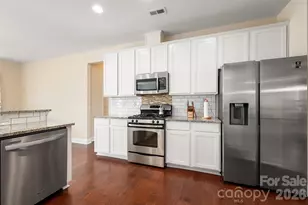 3702 Exbury Gardens Dr, Waxhaw, NC 28173 - Photo 9