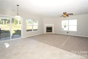 10816 Carstairs St, Charlotte, NC 28213 - Photo 7