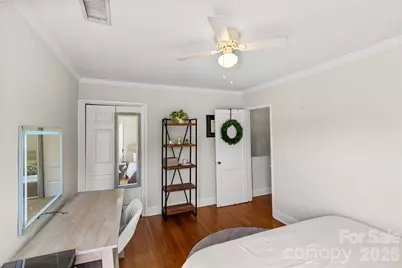 220 Wakefield Drive #B, Charlotte, NC 28209 - Photo 27