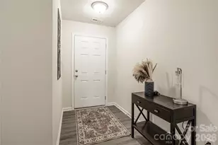 132 Crown Ct, Kings Mountain, NC 28086 - Photo 5