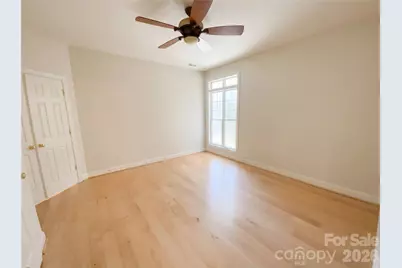 8820 Legacy Lake Lane, Charlotte, NC 28269 - Photo 9