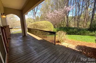 8820 Legacy Lake Ln, Charlotte, NC 28269 - Photo 5
