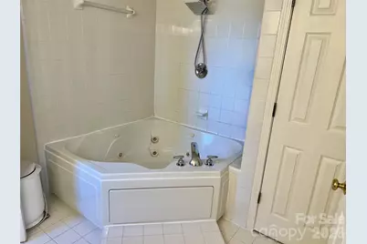 962 Huntington Hills Drive, Lincolnton, NC 28092 - Photo 17