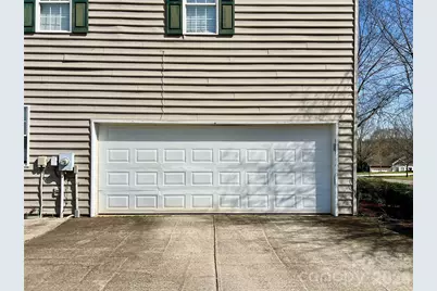 962 Huntington Hills Drive, Lincolnton, NC 28092 - Photo 5