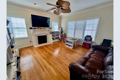 962 Huntington Hills Drive, Lincolnton, NC 28092 - Photo 9