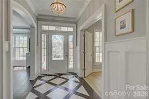 13203 Coyote Creek Ct, Charlotte, NC 28278 - Photo 5