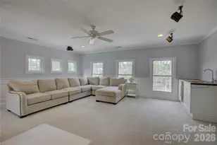 13203 Coyote Creek Ct, Charlotte, NC 28278 - Photo 27