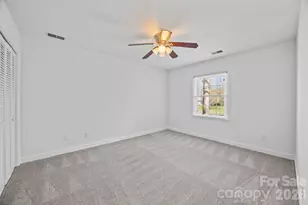 9424 Whitethorn Dr, Charlotte, NC 28277 - Photo 31