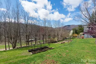 608 Evans Rd, Canton, NC 28716 - Photo 31