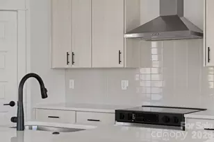 128 Collin Pl, Asheville, NC 28804 - Photo 17