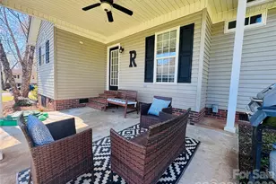 407 Blackwelder St, China Grove, NC 28023 - Photo 3