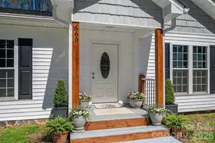 660 W 9th St, Newton, NC 28658 - Photo 5