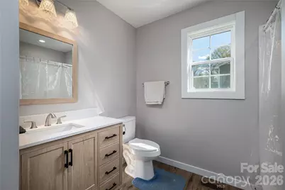 660 W 9th Street, Newton, NC 28658 - Photo 15