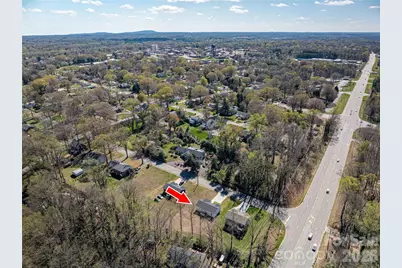 660 W 9th Street, Newton, NC 28658 - Photo 29