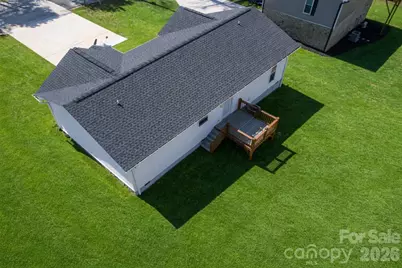 660 W 9th Street, Newton, NC 28658 - Photo 35