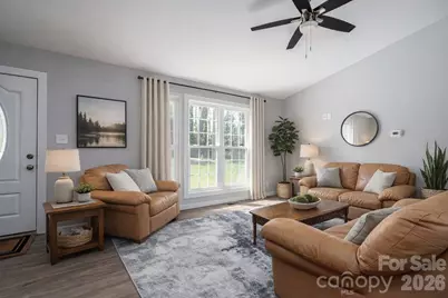660 W 9th Street, Newton, NC 28658 - Photo 1
