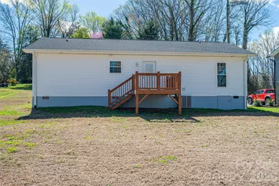 660 W 9th Street, Newton, NC 28658 - Photo 25