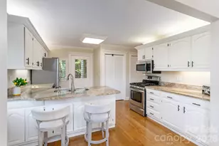 40 Blackberry Trail, Sapphire, NC 28774 - Photo 9