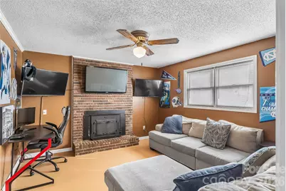 1757 Castlewood Court, Hickory, NC 28602 - Photo 17