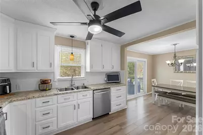 1757 Castlewood Court, Hickory, NC 28602 - Photo 9