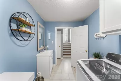 1757 Castlewood Court, Hickory, NC 28602 - Photo 21