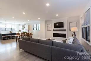 3538 Saker Ln, Charlotte, NC 28211 - Photo 3