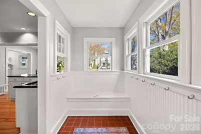 3016 Idlewood Circle, Charlotte, NC 28209 - Photo 7