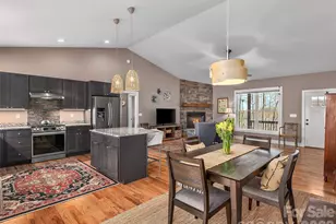 10 Starview Ln, Hendersonville, NC 28739 - Photo 7