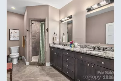 10 Starview Lane, Hendersonville, NC 28739 - Photo 15