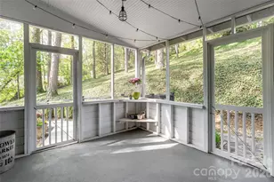 114 Cambridge Rd, Asheville, NC 28804 - Photo 19