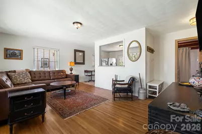 1733 Clairmont Drive, Hendersonville, NC 28791 - Photo 5