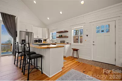 823 Silverstone Drive, Hendersonville, NC 28792 - Photo 9