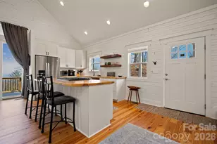 823 Silverstone Dr, Hendersonville, NC 28792 - Photo 9