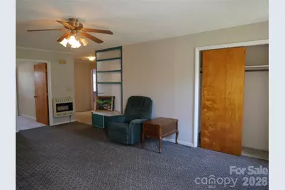 220 N Russell Street, Troy, NC 27371 - Photo 5