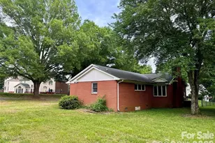 10100 Sam Furr Rd, Huntersville, NC 28078 - Photo 5